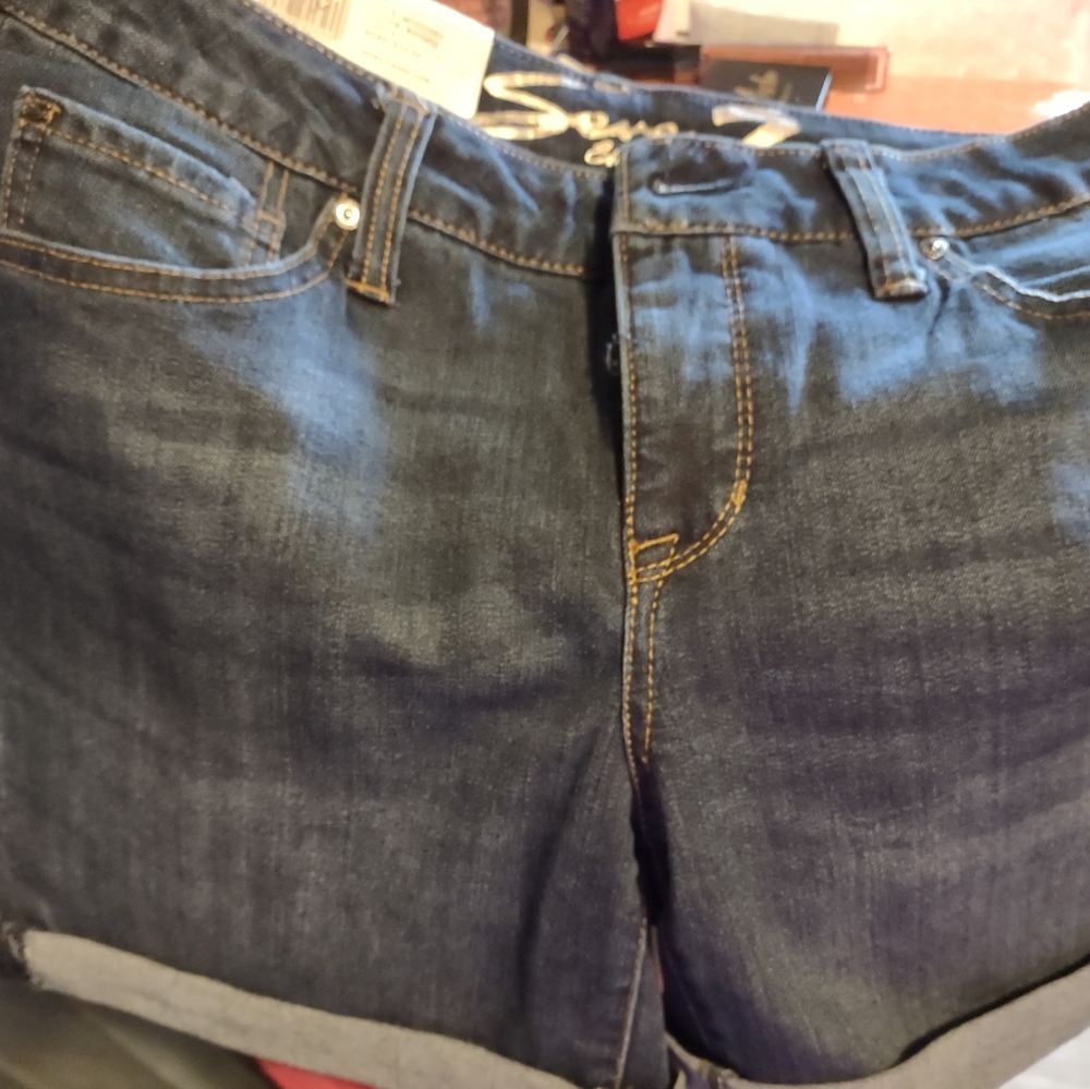 Women's shorts